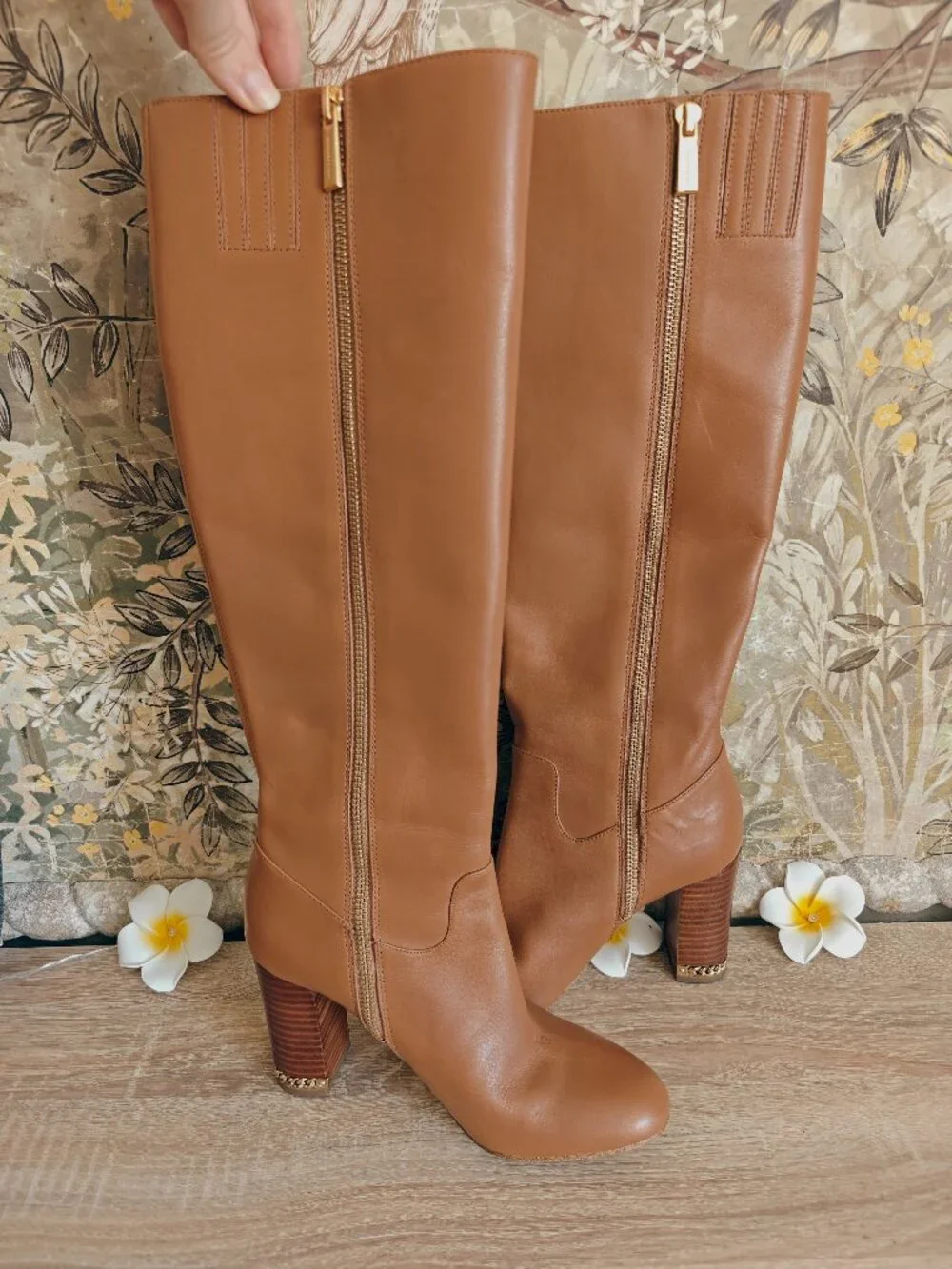MICHAEL Michael Kors Sabrina Tan Leather Chain Heel Knee High Boots Sz 5.5